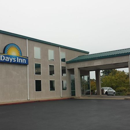 Days Inn By Wyndham Harrison Exterior photo